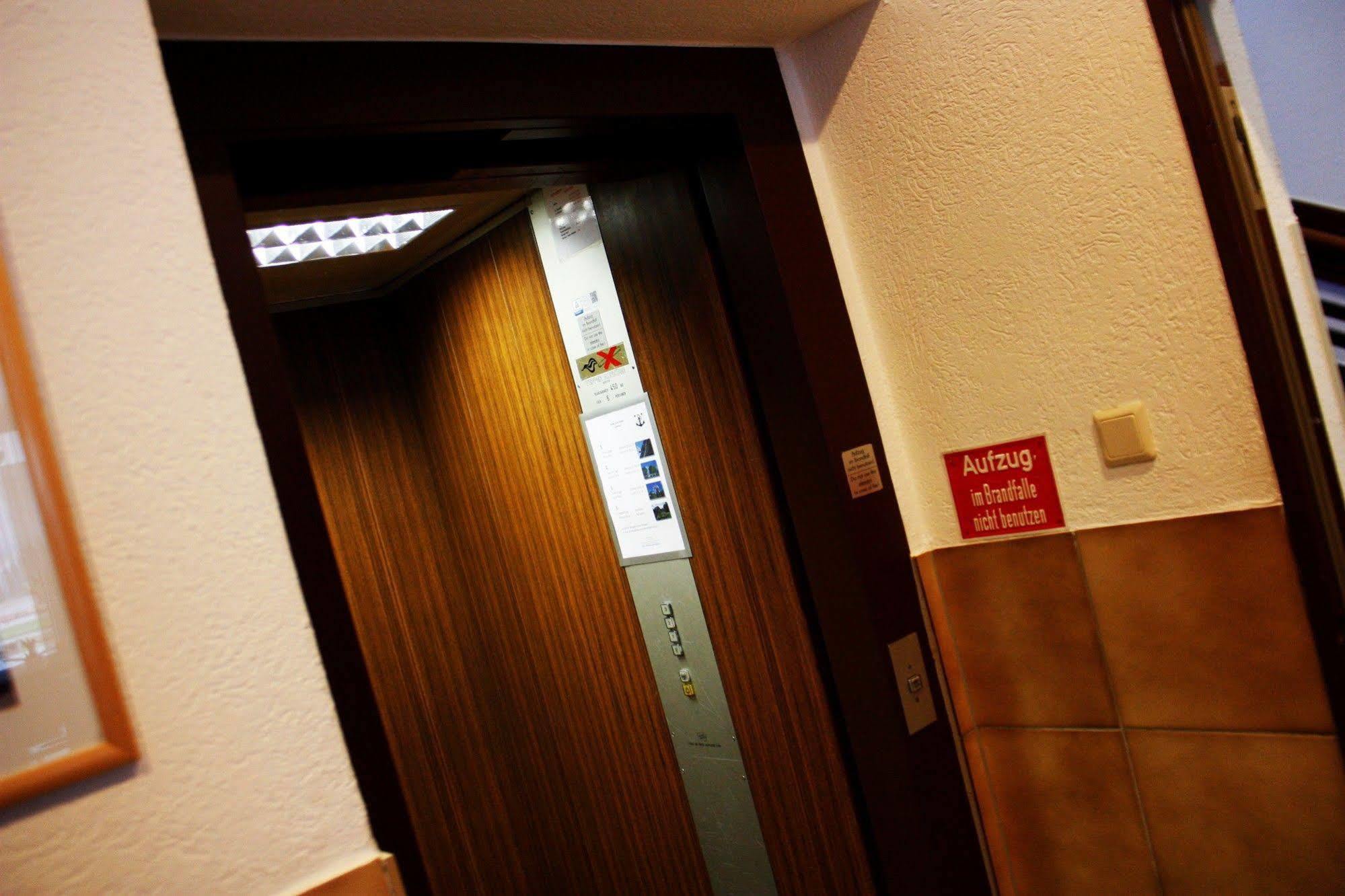 Hotel Zum Anker Andernach Eksteriør bilde